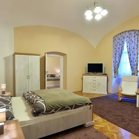 Apartment Foter